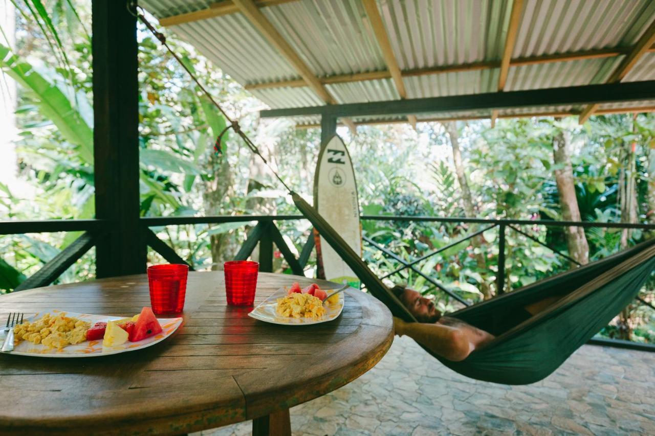 Red Frog Bungalows Surf Resort Bastimentos Kültér fotó